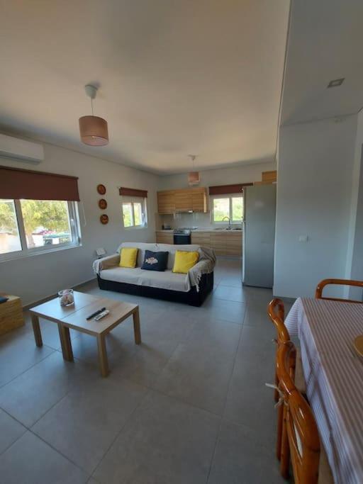 Saint George Family House Villa Palaia Fokaia Luaran gambar